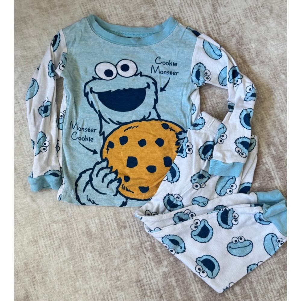 Sesame Street Cookie Monster Toddler 24 Month Pajama PJ Sleepwear Set Girl Boy